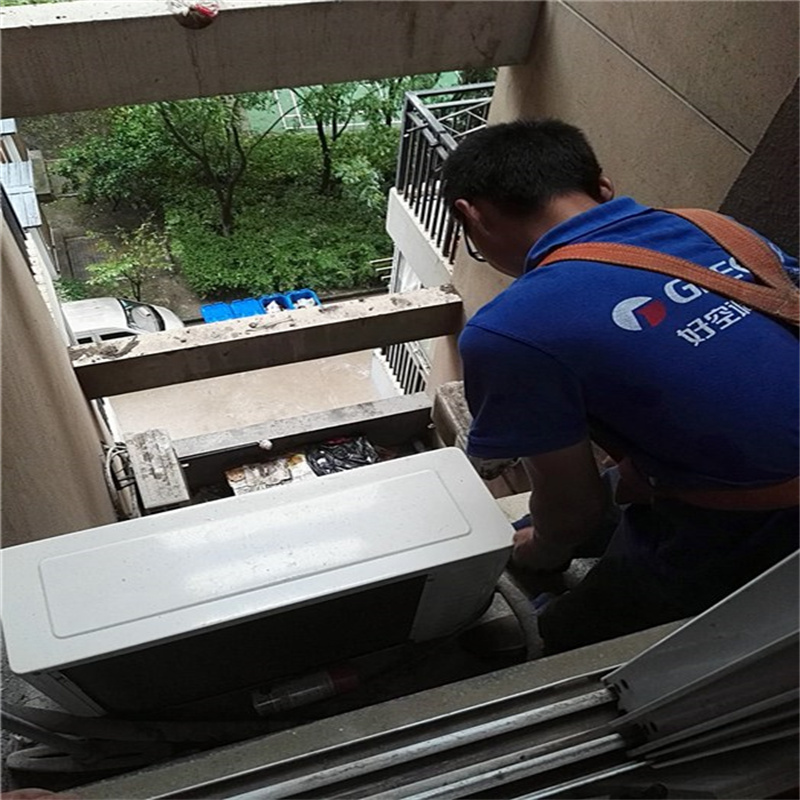 深圳布吉信义空调维修移动-空调不制冷维修，附近空调维修快速上门